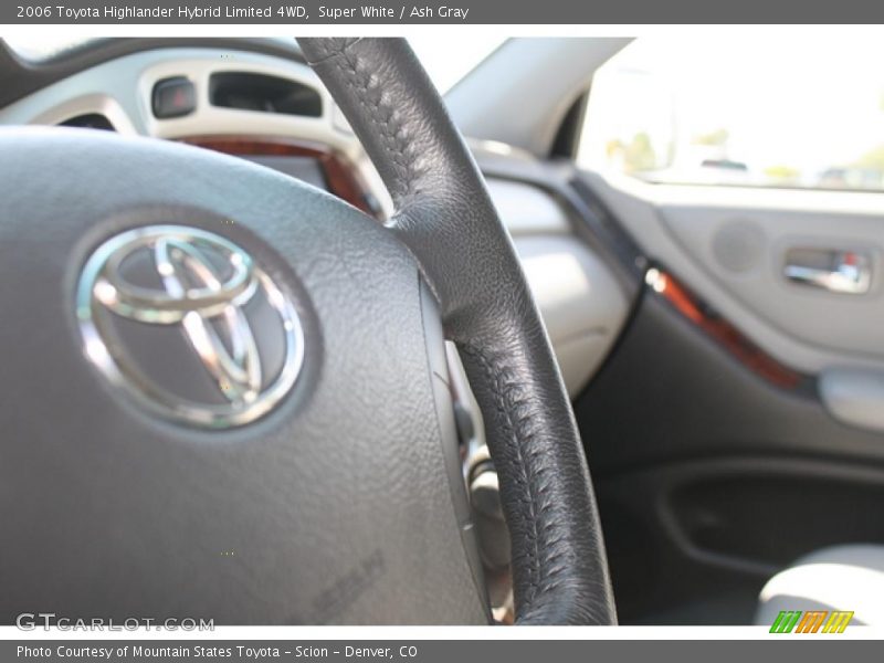 Super White / Ash Gray 2006 Toyota Highlander Hybrid Limited 4WD