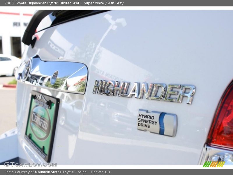 Super White / Ash Gray 2006 Toyota Highlander Hybrid Limited 4WD