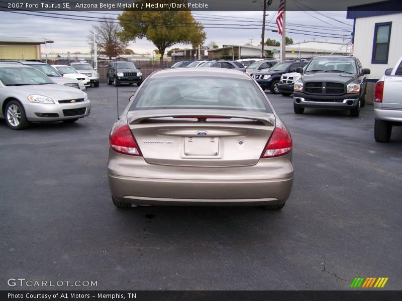 Arizona Beige Metallic / Medium/Dark Pebble 2007 Ford Taurus SE