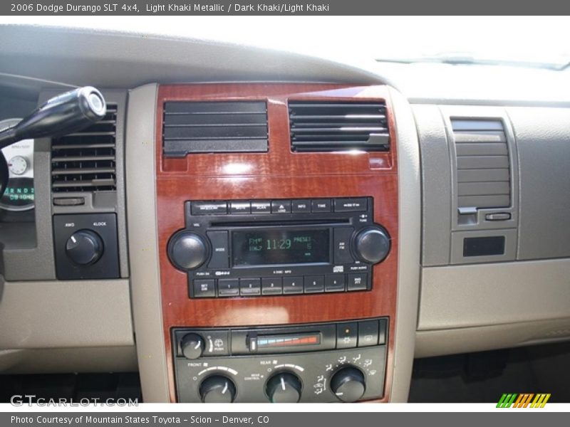 Light Khaki Metallic / Dark Khaki/Light Khaki 2006 Dodge Durango SLT 4x4