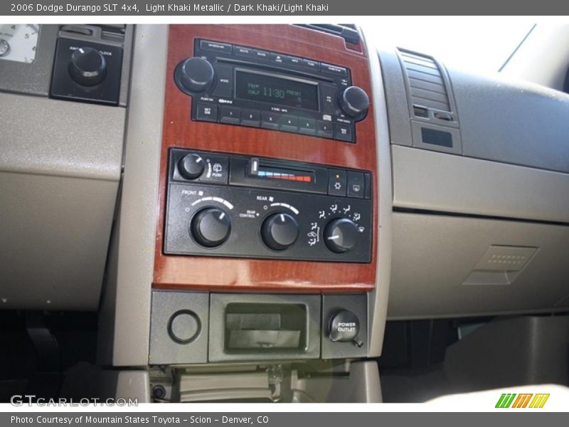 Light Khaki Metallic / Dark Khaki/Light Khaki 2006 Dodge Durango SLT 4x4