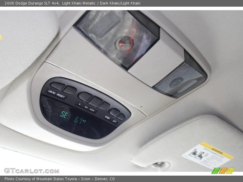 Light Khaki Metallic / Dark Khaki/Light Khaki 2006 Dodge Durango SLT 4x4
