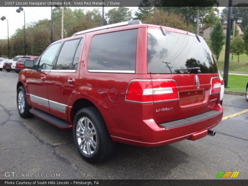 Vivid Red Metallic / Stone 2007 Lincoln Navigator Ultimate 4x4