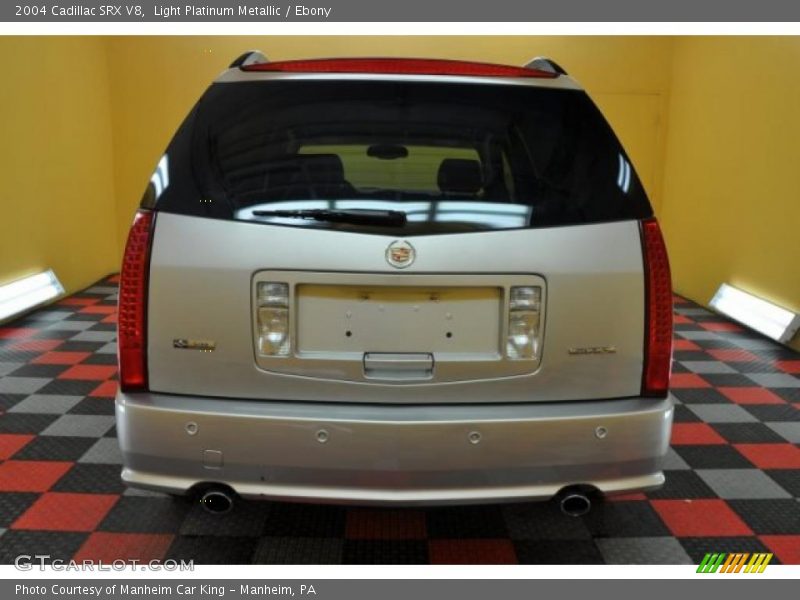 Light Platinum Metallic / Ebony 2004 Cadillac SRX V8