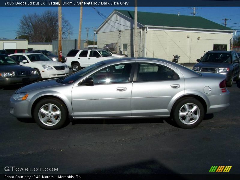 Bright Silver Metallic / Dark Slate Grey 2006 Dodge Stratus SXT Sedan