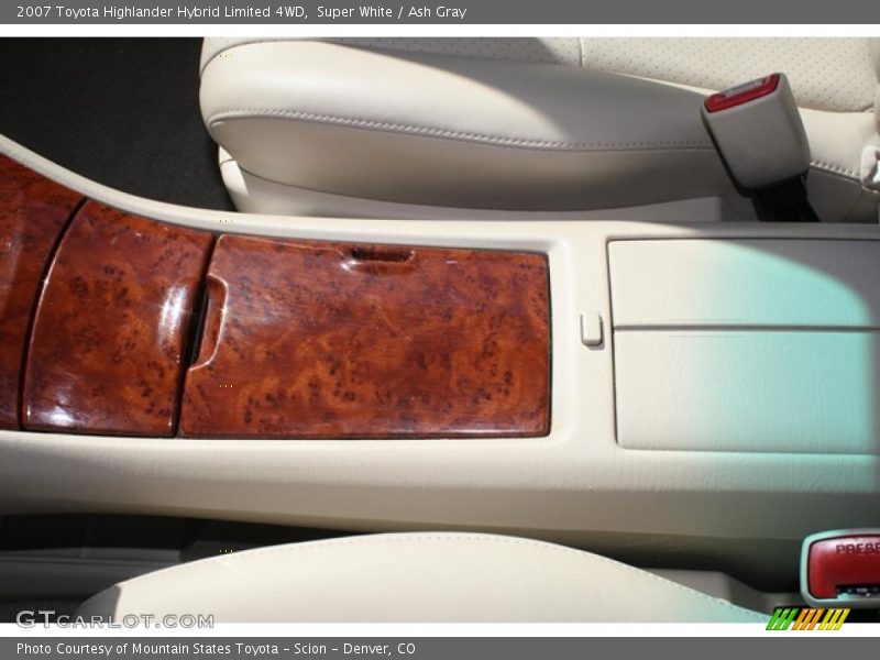 Super White / Ash Gray 2007 Toyota Highlander Hybrid Limited 4WD