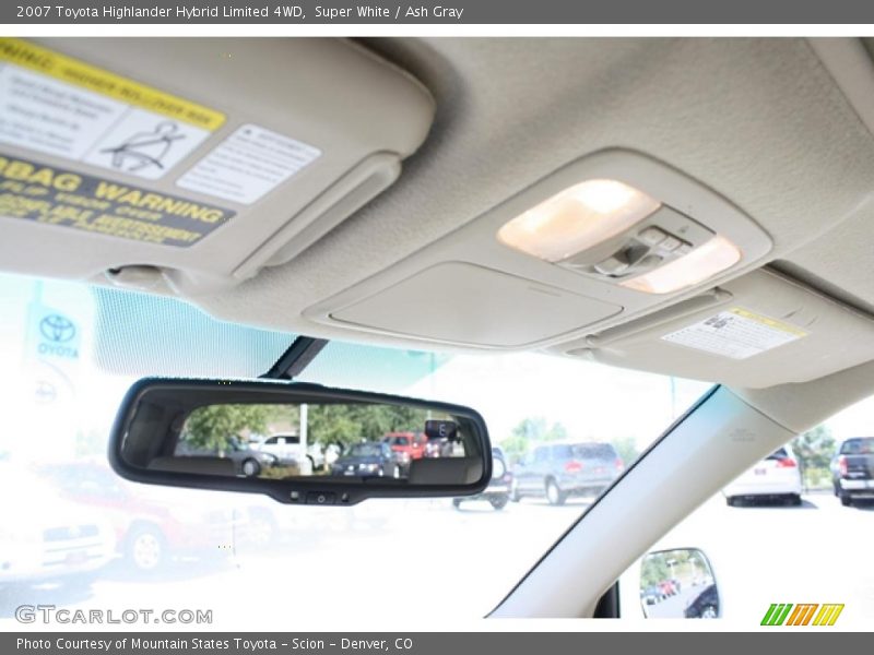 Super White / Ash Gray 2007 Toyota Highlander Hybrid Limited 4WD