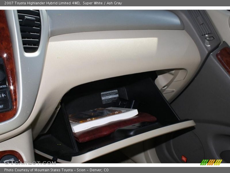 Super White / Ash Gray 2007 Toyota Highlander Hybrid Limited 4WD
