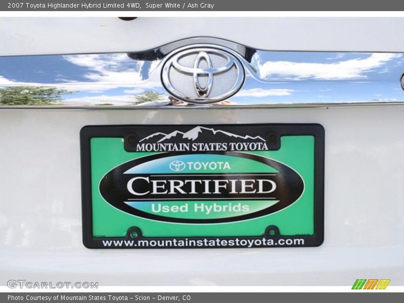 Super White / Ash Gray 2007 Toyota Highlander Hybrid Limited 4WD