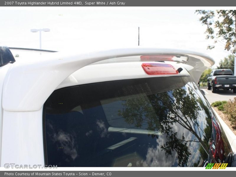 Super White / Ash Gray 2007 Toyota Highlander Hybrid Limited 4WD