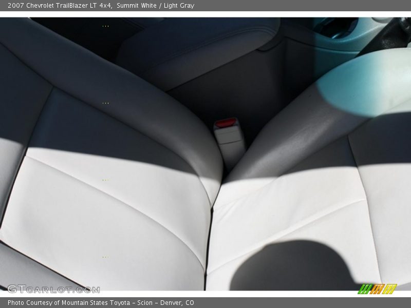 Summit White / Light Gray 2007 Chevrolet TrailBlazer LT 4x4