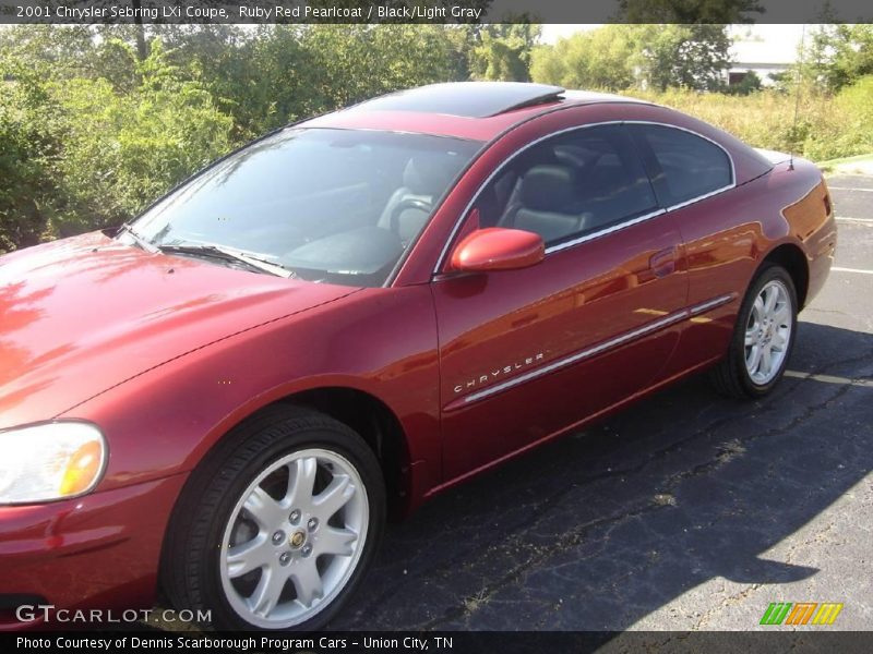 Ruby Red Pearlcoat / Black/Light Gray 2001 Chrysler Sebring LXi Coupe