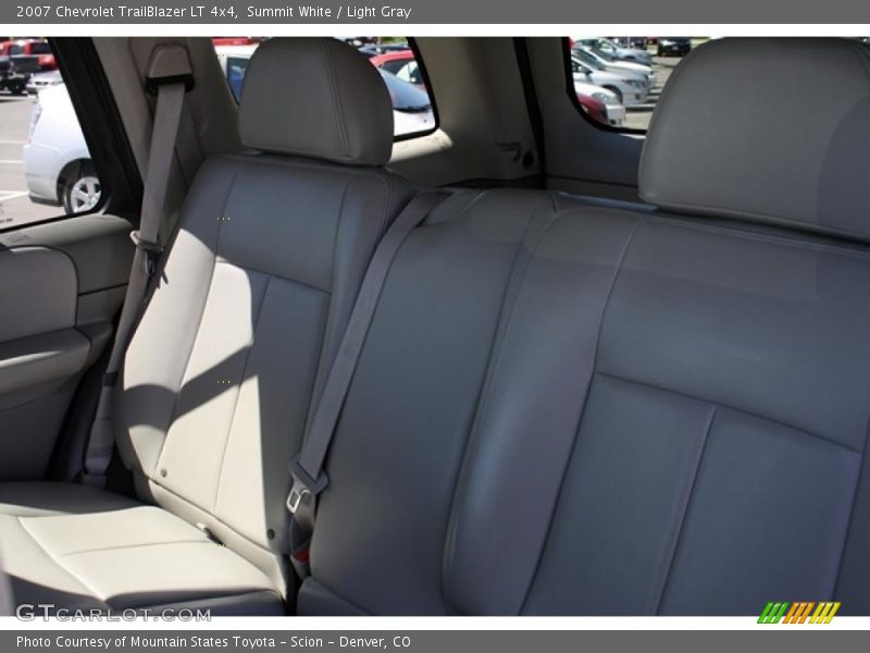 Summit White / Light Gray 2007 Chevrolet TrailBlazer LT 4x4