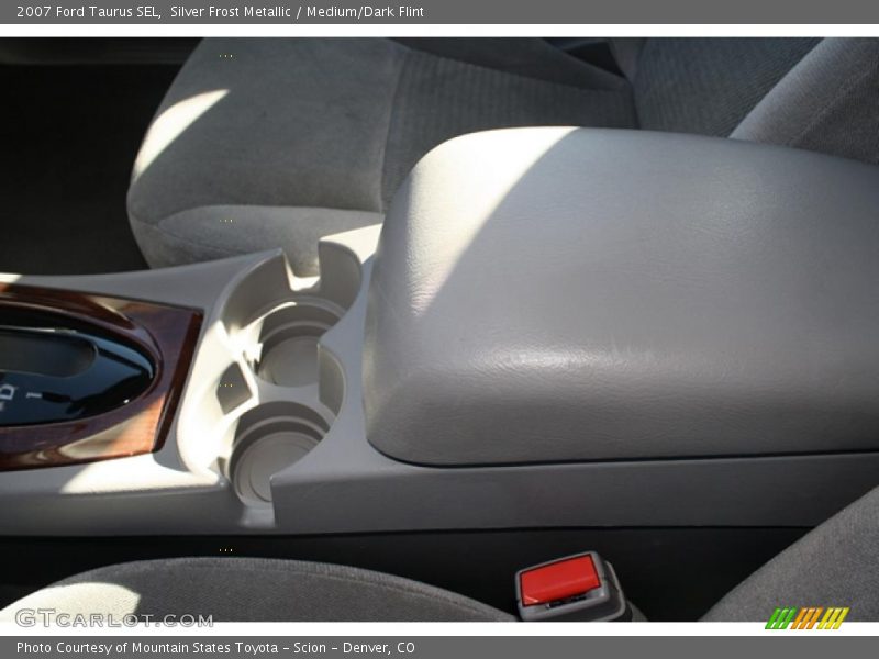Silver Frost Metallic / Medium/Dark Flint 2007 Ford Taurus SEL