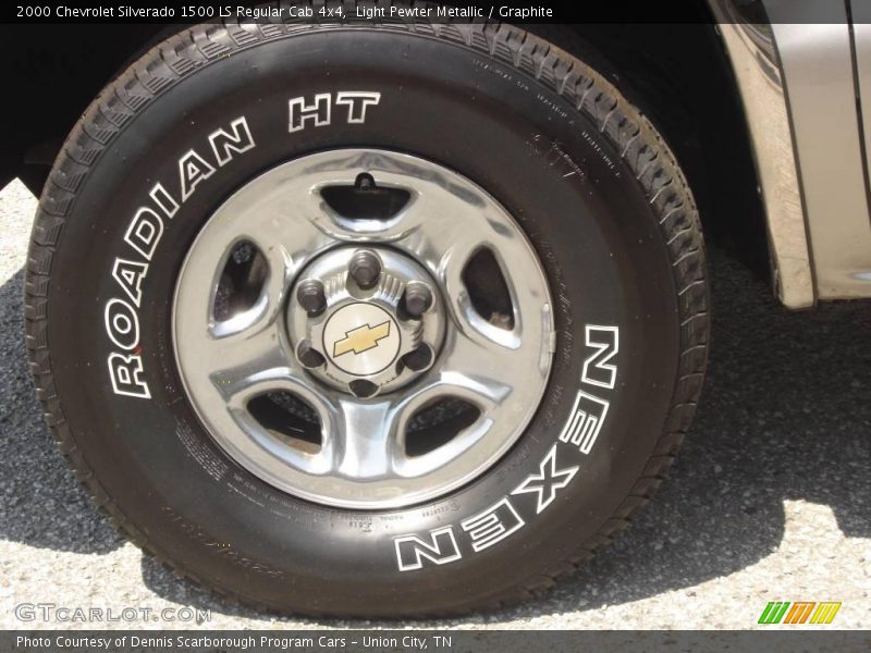 Light Pewter Metallic / Graphite 2000 Chevrolet Silverado 1500 LS Regular Cab 4x4