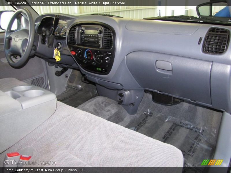 Natural White / Light Charcoal 2000 Toyota Tundra SR5 Extended Cab