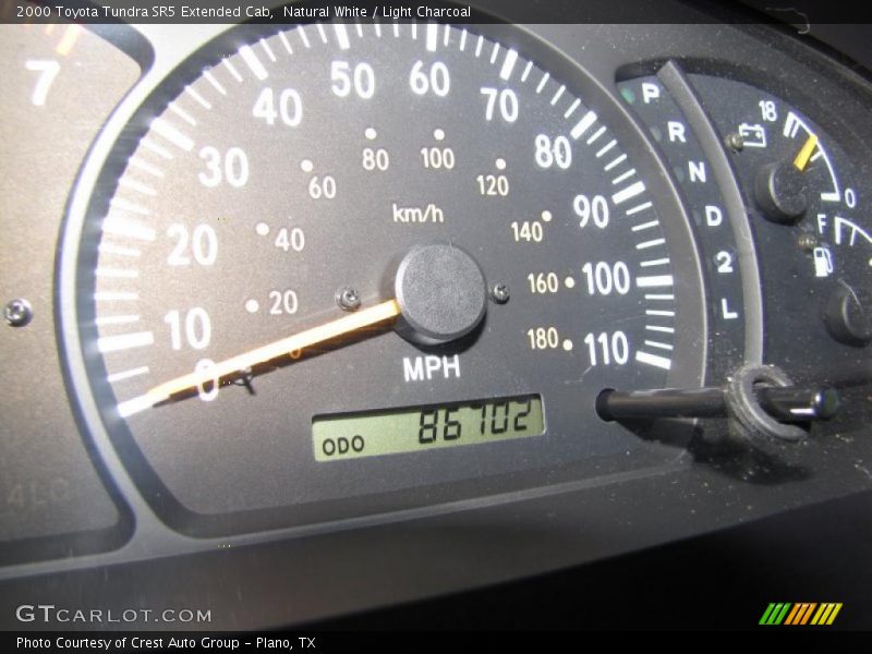 Natural White / Light Charcoal 2000 Toyota Tundra SR5 Extended Cab