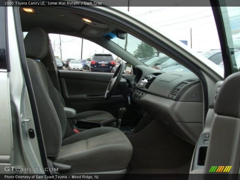 Lunar Mist Metallic / Dark Gray 2005 Toyota Camry LE