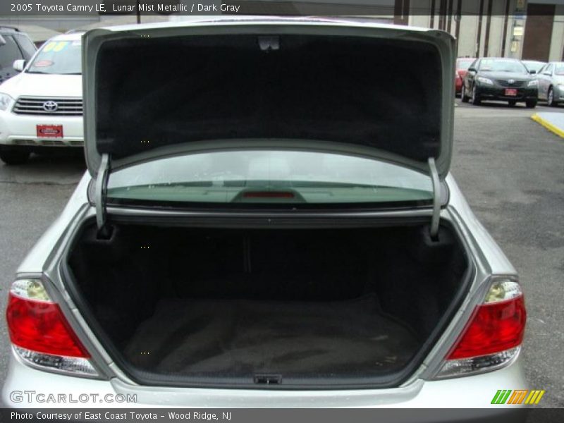 Lunar Mist Metallic / Dark Gray 2005 Toyota Camry LE