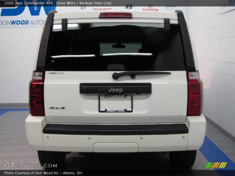 Stone White / Medium Slate Gray 2006 Jeep Commander 4x4