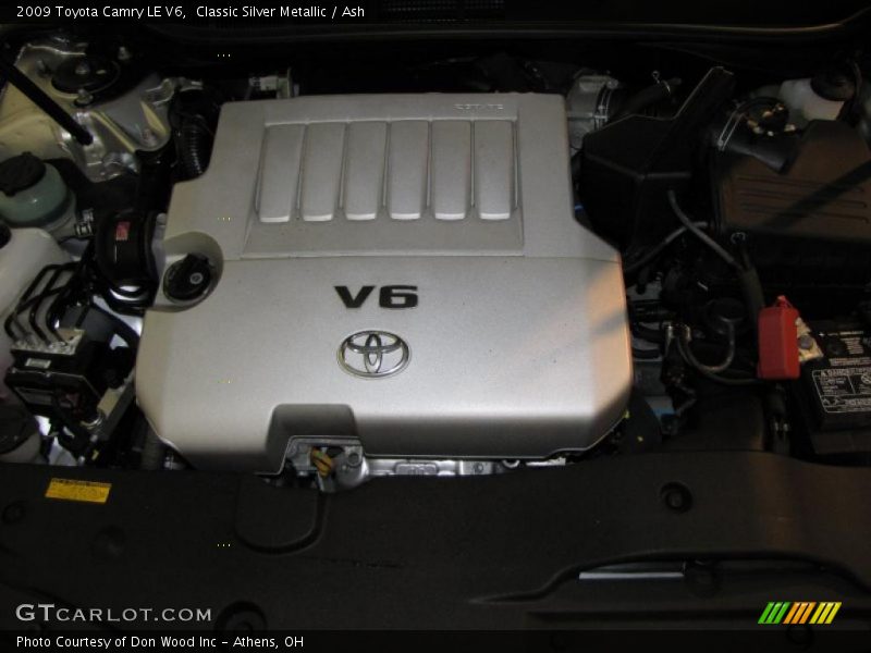 Classic Silver Metallic / Ash 2009 Toyota Camry LE V6