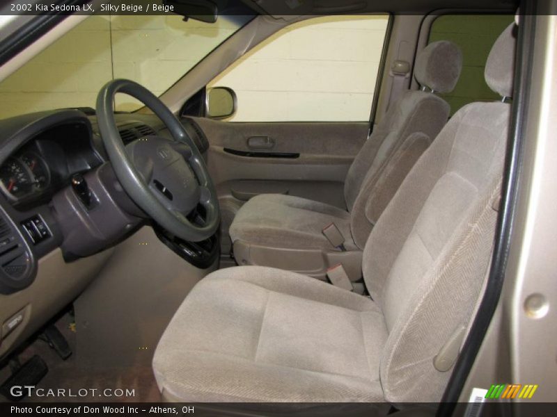 Silky Beige / Beige 2002 Kia Sedona LX