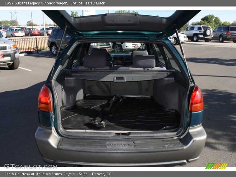 Spruce Pearl / Black 1997 Subaru Legacy Outback Wagon