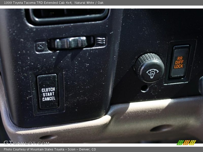 Natural White / Oak 1999 Toyota Tacoma TRD Extended Cab 4x4