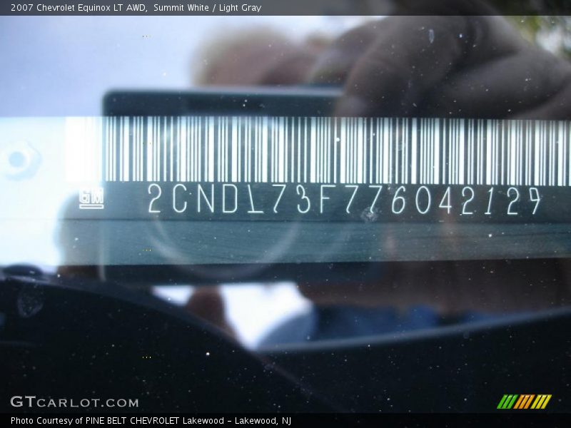 Summit White / Light Gray 2007 Chevrolet Equinox LT AWD
