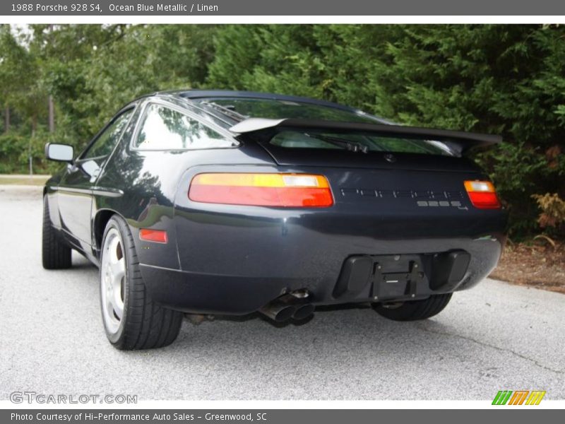 Ocean Blue Metallic / Linen 1988 Porsche 928 S4