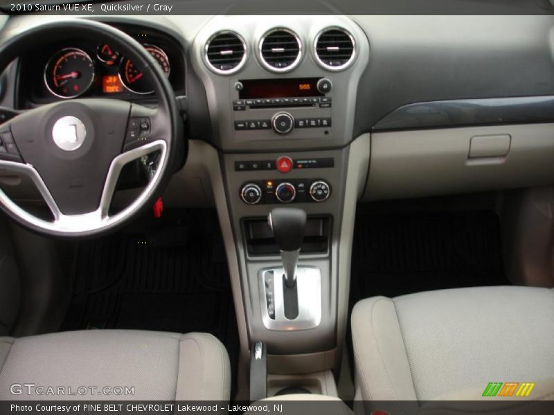 Quicksilver / Gray 2010 Saturn VUE XE