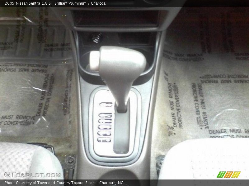 Brilliant Aluminum / Charcoal 2005 Nissan Sentra 1.8 S