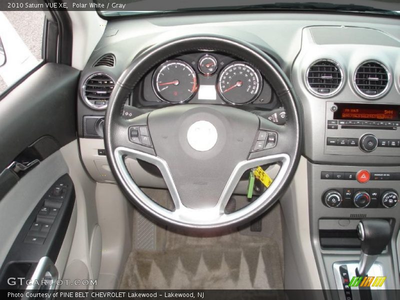 Polar White / Gray 2010 Saturn VUE XE