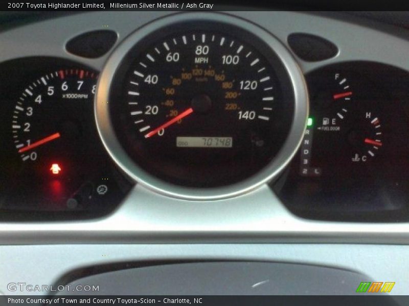 Millenium Silver Metallic / Ash Gray 2007 Toyota Highlander Limited