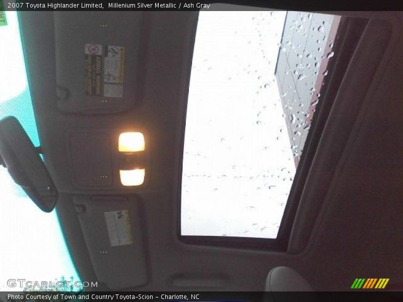 Millenium Silver Metallic / Ash Gray 2007 Toyota Highlander Limited