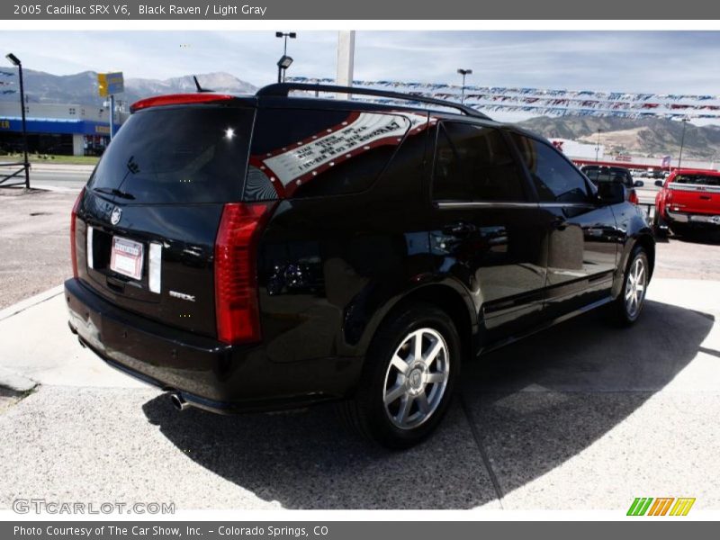 Black Raven / Light Gray 2005 Cadillac SRX V6