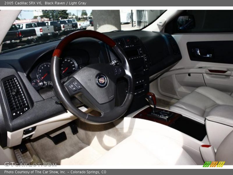 Black Raven / Light Gray 2005 Cadillac SRX V6
