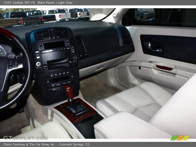 Black Raven / Light Gray 2005 Cadillac SRX V6