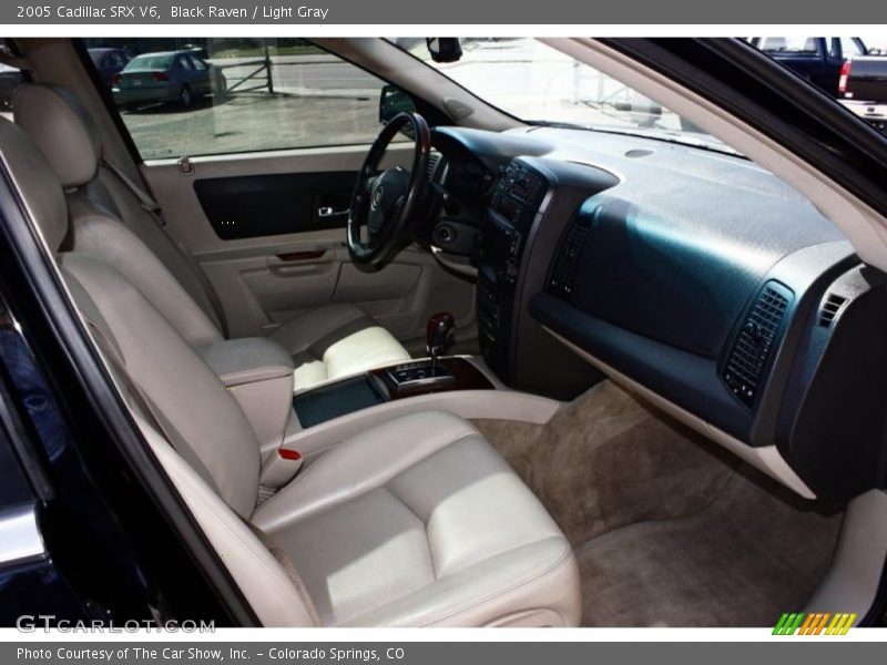 Black Raven / Light Gray 2005 Cadillac SRX V6