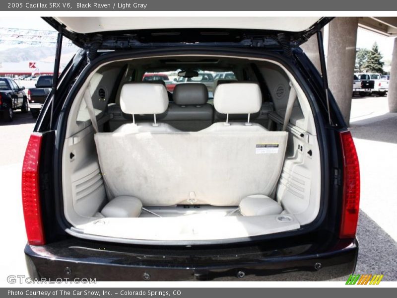 Black Raven / Light Gray 2005 Cadillac SRX V6