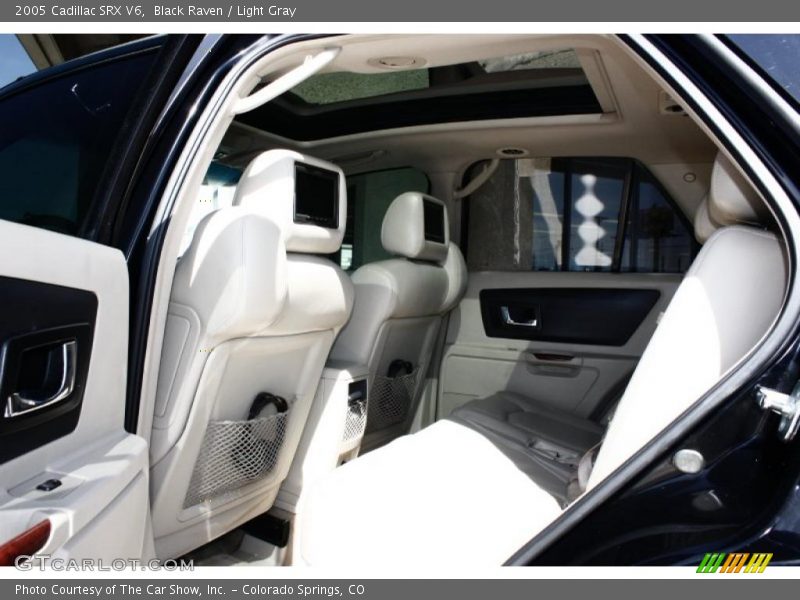 Black Raven / Light Gray 2005 Cadillac SRX V6