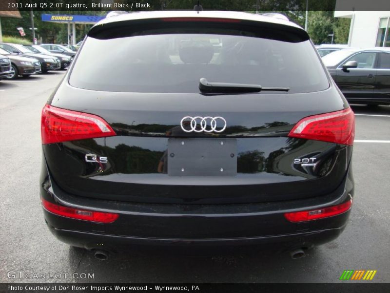 Brilliant Black / Black 2011 Audi Q5 2.0T quattro