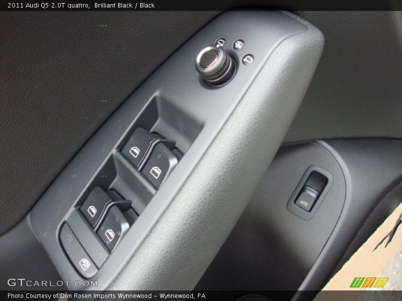 Brilliant Black / Black 2011 Audi Q5 2.0T quattro