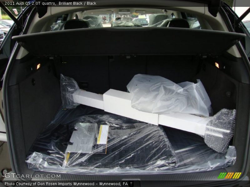 Brilliant Black / Black 2011 Audi Q5 2.0T quattro