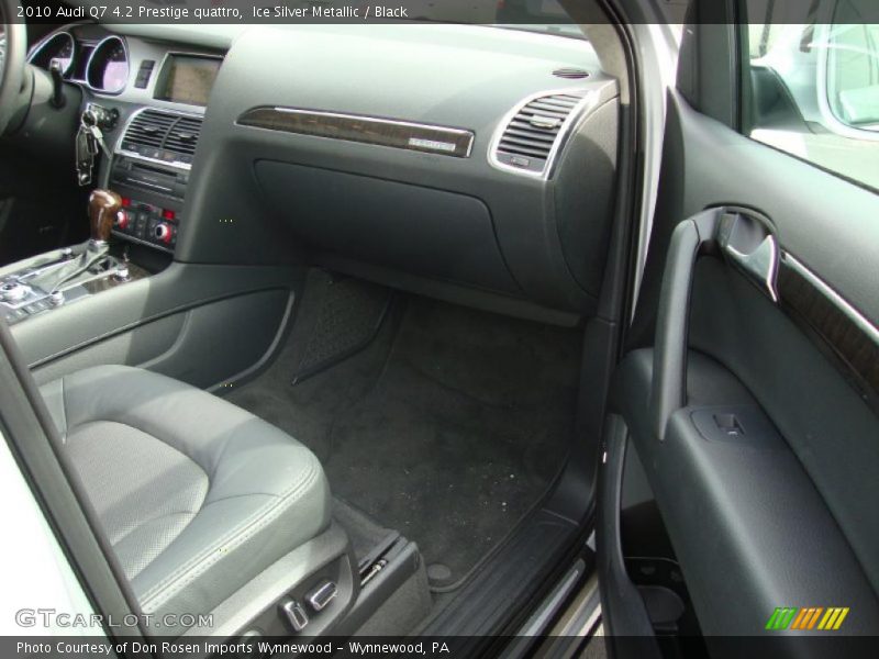 Ice Silver Metallic / Black 2010 Audi Q7 4.2 Prestige quattro