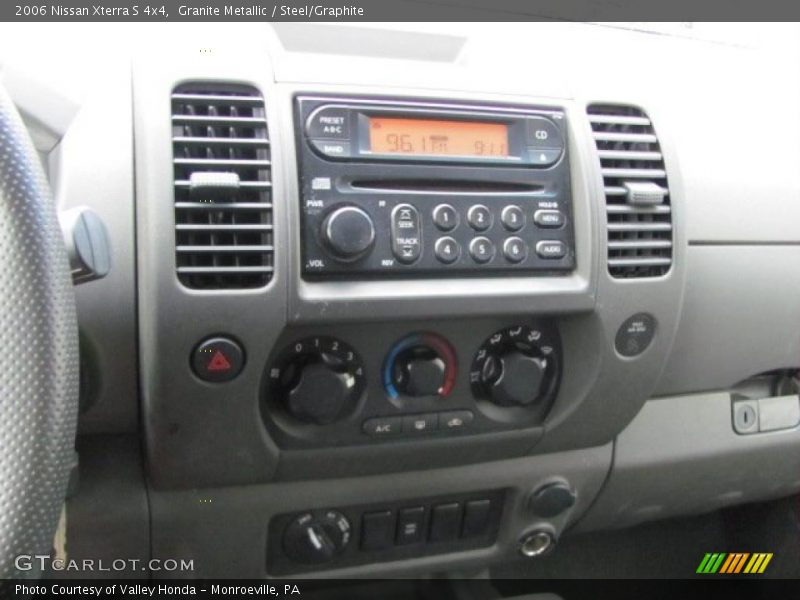 Granite Metallic / Steel/Graphite 2006 Nissan Xterra S 4x4