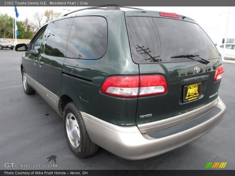 Woodland Pearl / Gray 2002 Toyota Sienna XLE