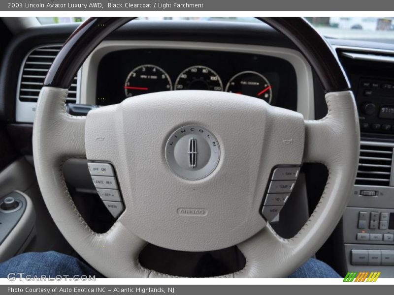 Black Clearcoat / Light Parchment 2003 Lincoln Aviator Luxury AWD