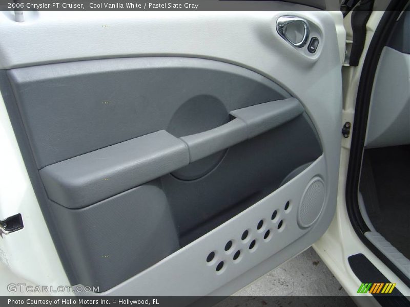 Cool Vanilla White / Pastel Slate Gray 2006 Chrysler PT Cruiser