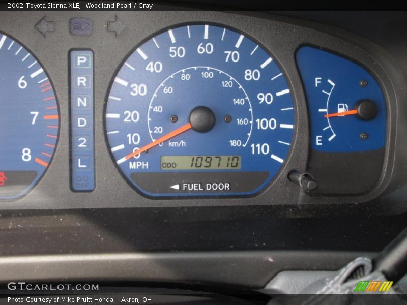Woodland Pearl / Gray 2002 Toyota Sienna XLE